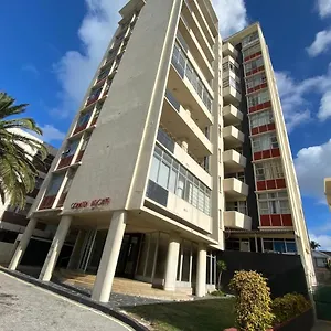 modern-rooms-available-close-to-the-beach-in-humewood.port-elizabeth-hotel.com/